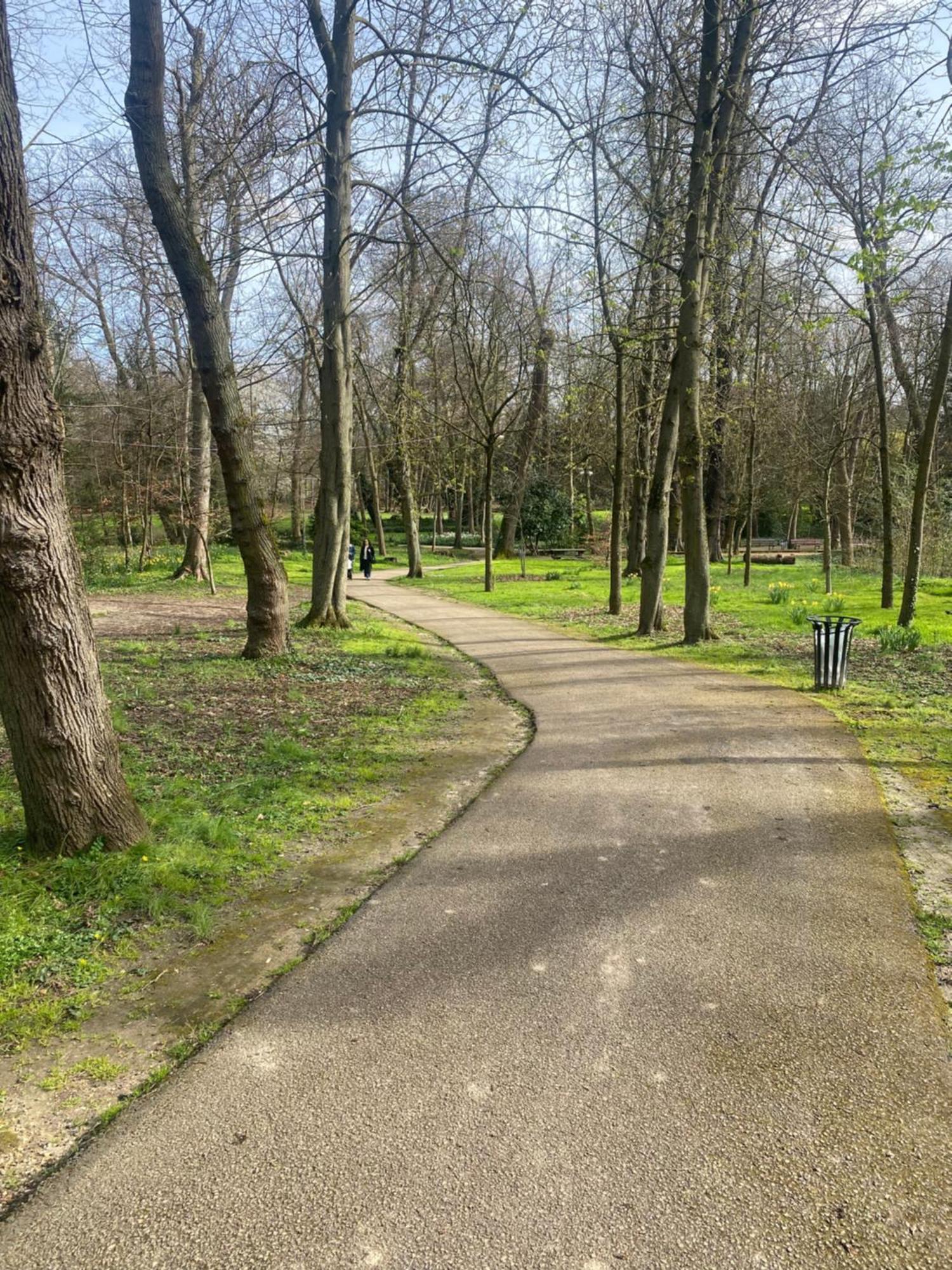 Emplacement Exceptionnel Et Rare Paris Suresnes Longchamp Экстерьер фото